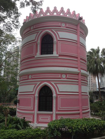 Das hier ist das Zuhause bzw. die WG von Hello Kitty und Pink