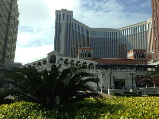 Ich muss schon sagen, dass hier ziemlich viele chinesische Touristen in Italien sind 