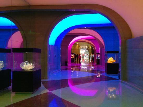 MGM Casino.
Das hier ist ein "kleiner" Eingang zum Eingang