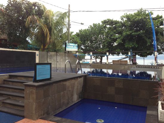 Hotelpool bzw. Tauchpool