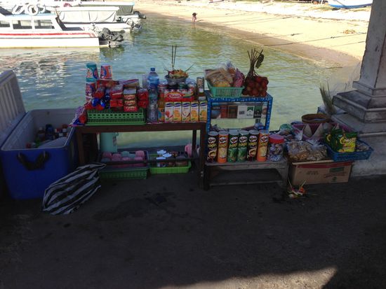 Der letzte Supermarkt vor der Wüste/Abreise.