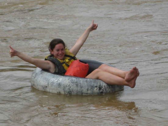 Tubing mit Siabhone (Irlaenderin)