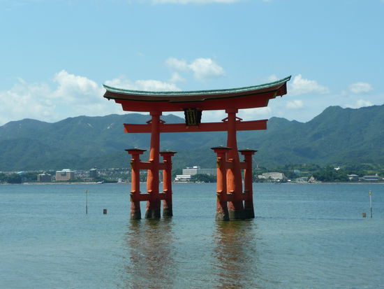 beruehmtes "schwebendes" Tori