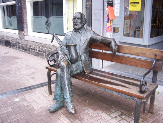 Herr Sax, der Erfinder des Saxophon