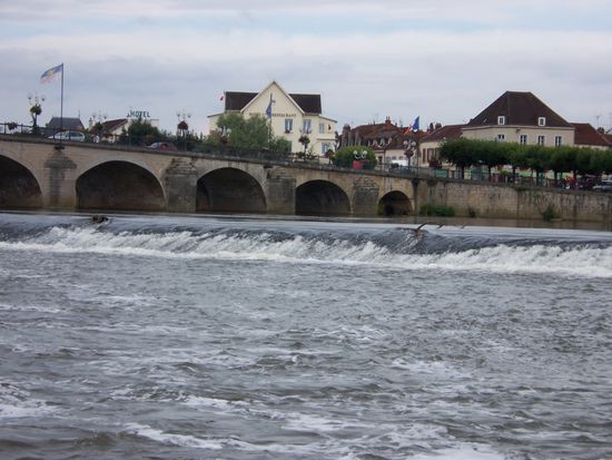 im Schleusen Unterwasser Gray ist ein Wehr