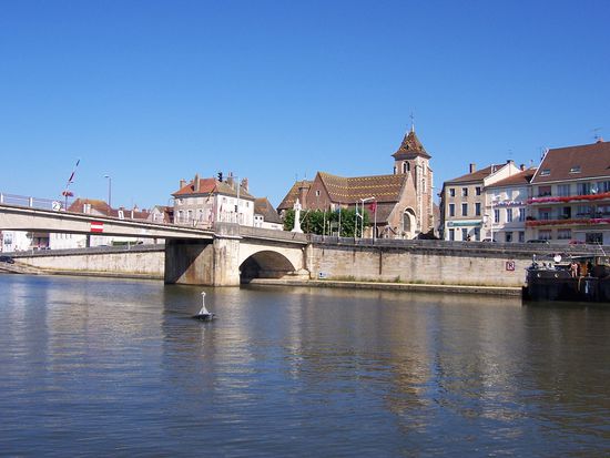 St Jean de Losne, das Mekka der Binnenschiffer