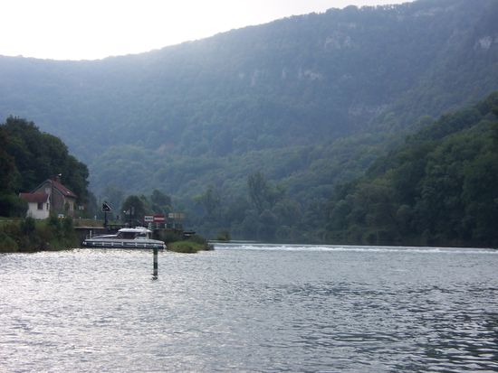 so kann man auch vor einer Schleuse parken