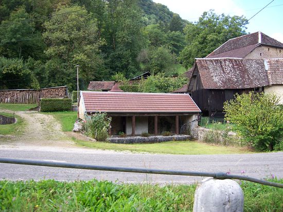 ein Waschhaus kurz vor Baumes-les-Dames