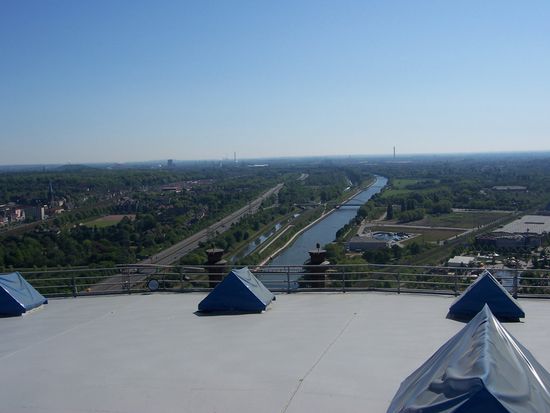 Oberhausen  von oben vom Gasometer fotografiert