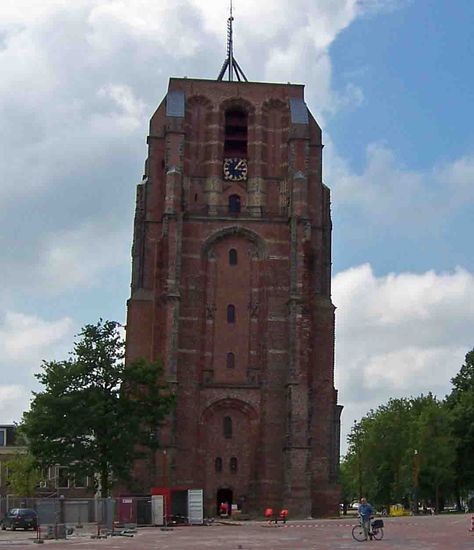 Oldehove, der Schiefe Turm von Leeuwarden