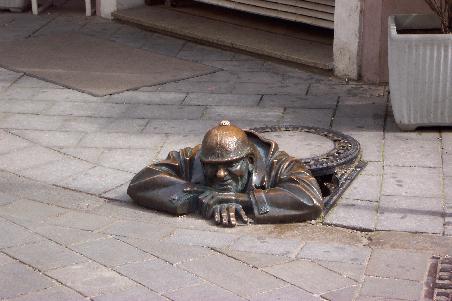 Man at work
in der Fußgängerzone in Brastilava