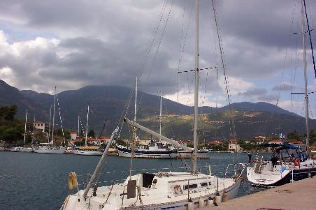 Nisis Trizonia