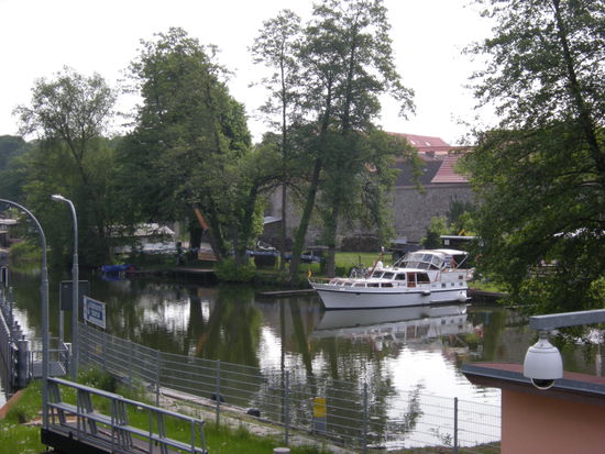 Hafen oberhalb der Schleuse