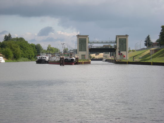 Schleuse Hohensaaten
