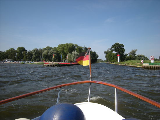 die Einfahrt nach Ueckermünde