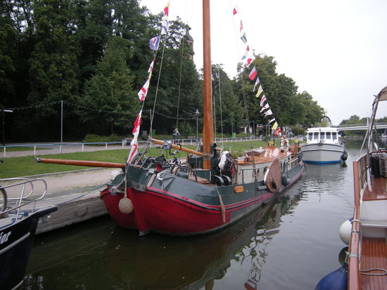 Moses hat über die Toppen geflaggt