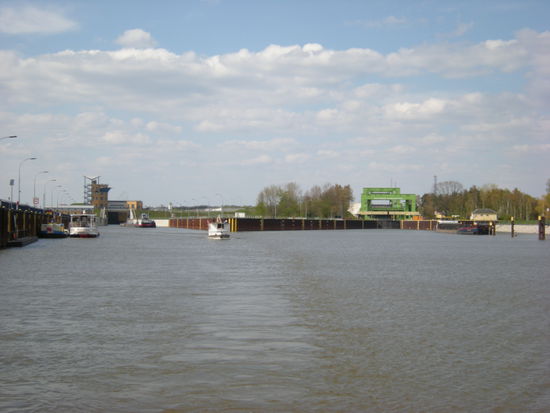 Schleuse und Hebewerk Rothensee