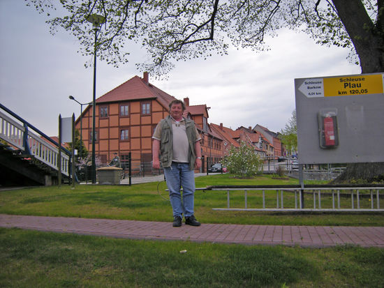 Schleusenmeister Ditterle in Plau hat alles im Griff