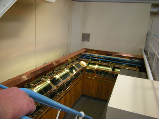 hier läuft der pure Whisky raus, noch hell wie jeder Schnaps und sehr hochprozentig