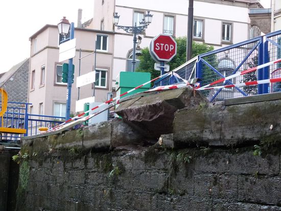 Die Gefahr, dass den Galliern der Himmel auf den Kopf fällt, ist nicht sehr groß. Aber sonst...?