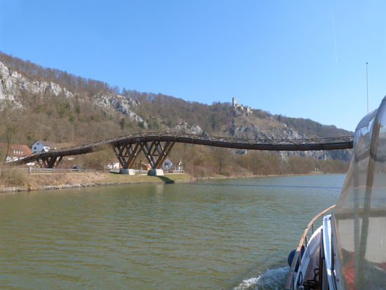 der Tatzelwurm- eine Fußgänger-Brücke