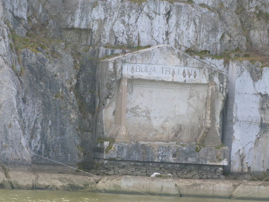 Gedenktafel des Trajan