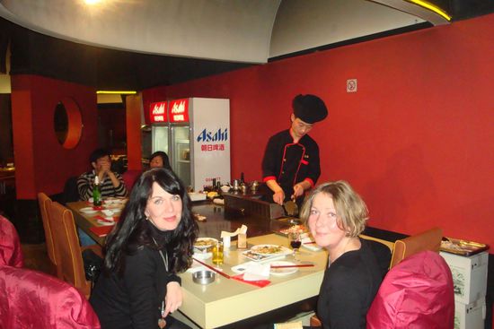 beim Japaner (Teppanyaki) - Wer kann, macht das - Ein kulinarischer Traum mit viel Fllaaaiissschh yum yum