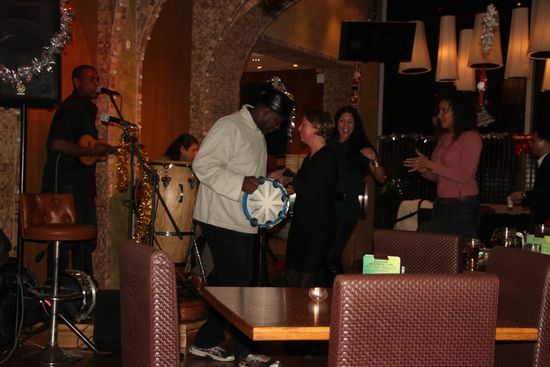 Gaby tanzt mit den Brasilianos