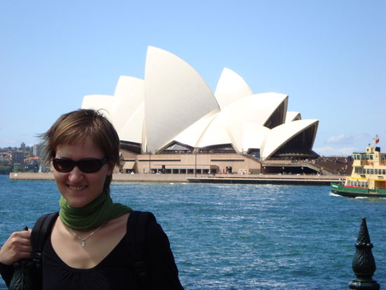 Die Andrea vor der Opera