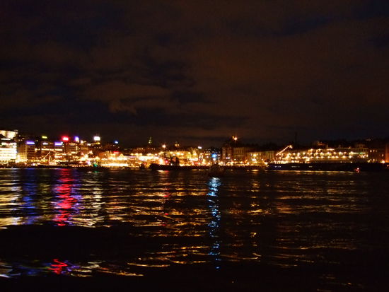 Stockholm bei Nacht von Bergsholmen aus.