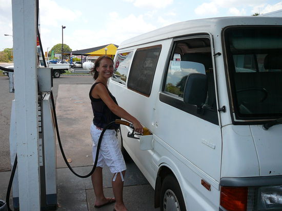 Erster Tankstopp
1 Liter kostet ca. 1 EUR