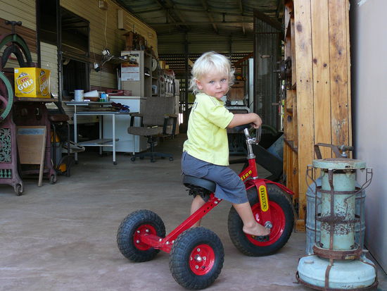 So sieht ein Lausbub aus! *Roguen*