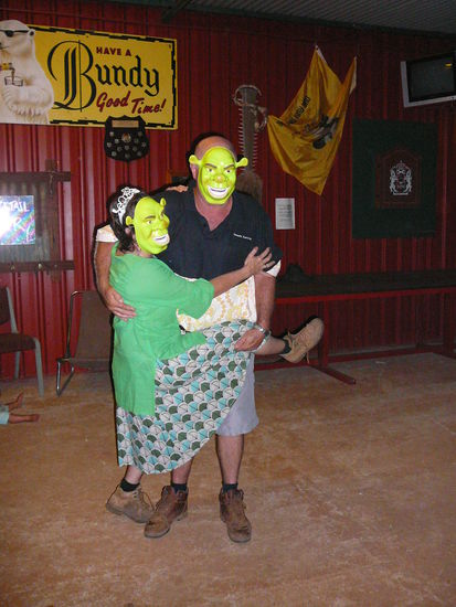 Christmas Party und hier sind die Gastgeber "Shreck and Viona"