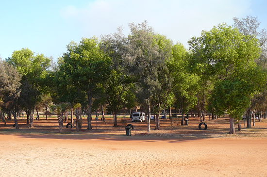 Unser Campingplatz - seht ihr den Bob?