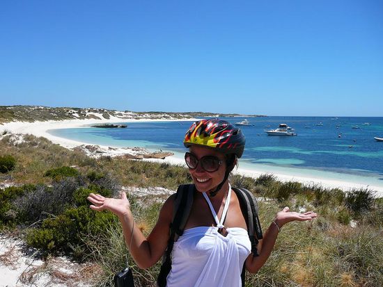 Sie liebte ihren Helm !!!