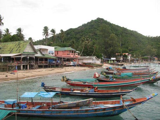 An der Pier von Kho Tao