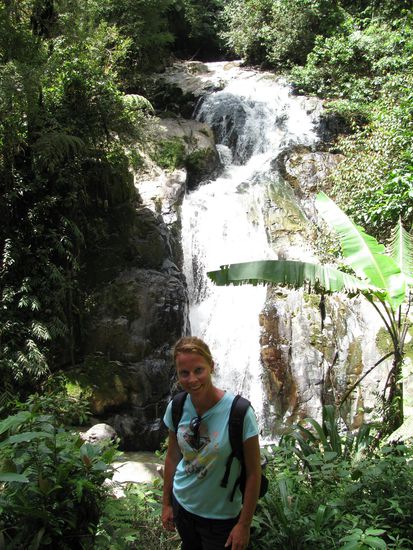 Trekkingtoeurchen!
Kurzer Stop am Wasserfall