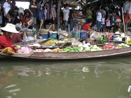 Floating Market