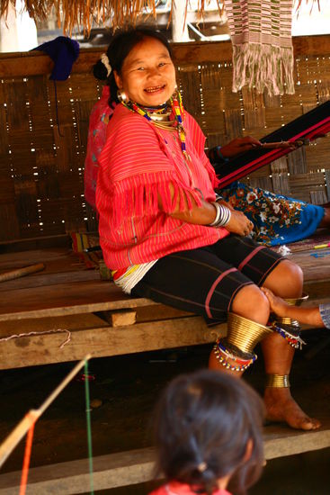 Man beachte die Wadenringe!