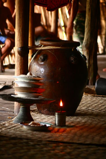 Opfergaben fuer die "Geister" um ein gutes Erntejahr zu bekommen