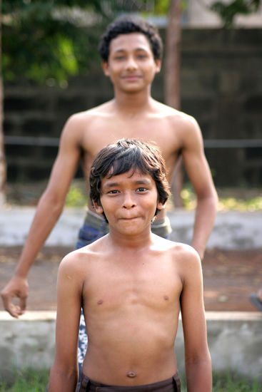 Sooo suess der kleine, ich nenne ihn Mogli (sein richtiger Name ist Manoj)