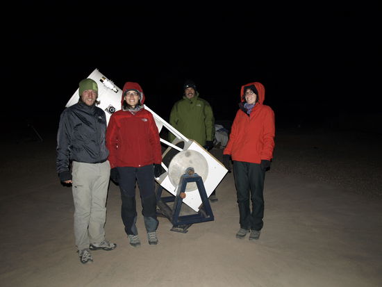 Eines von mehreren Teleskopen, mit denen man Mond, Jupiter,  Kugelsternhaufen und  ferne Galaxien beobachten kann.