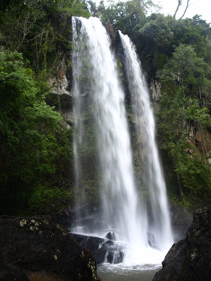 An diesem Wasserfall kann man sogar baden!!