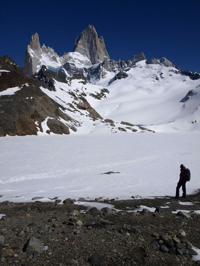 Und schliesslich bei der Lagune. Leider noch zugeschneit, trotzdem ueberwaeltigend.
