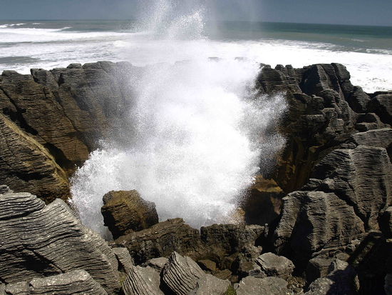 Die geriffelten Felsen sehen wirklich aus wie Pancakes.
