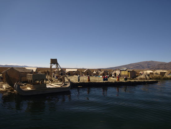 Eine schwimmende Insel der Urus.