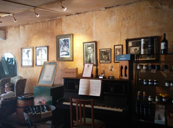 Muratie. Muratie
Von allen Weinfarmen die ich besucht habe, war dies die schönste Erfahrung. Die alte Weinfarm, der Wein und die Gegend passte.