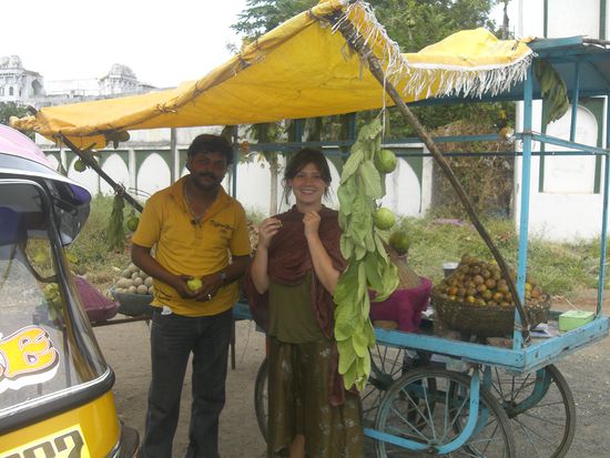 Aman hat uns begleitet und viel ueber die Kultur und Gewohnheiten der Inder erzaehlt