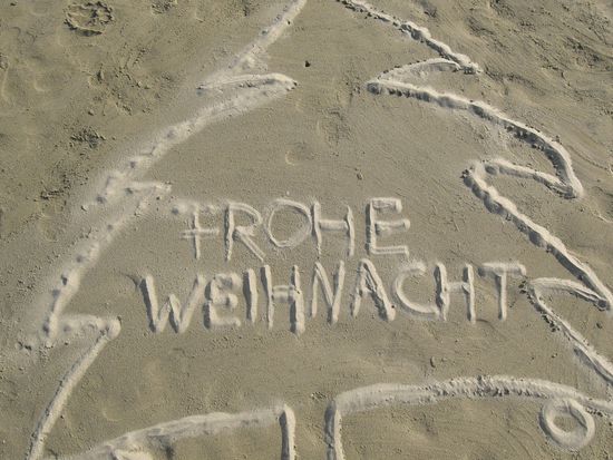 Wir dachten wir wuenschen euch allen auf diesem Wege....