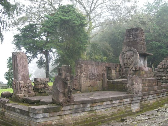 hier im Hochland war es kuehl, und es war deutlich ruhiger als in Borobudur